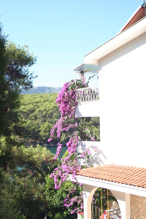 Apartment Bugenvila